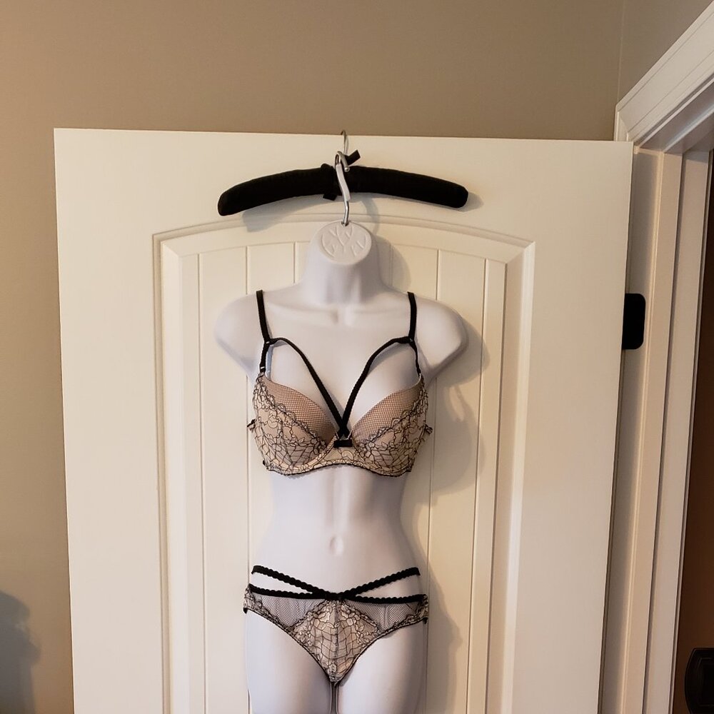 Victoria's Secret Bra